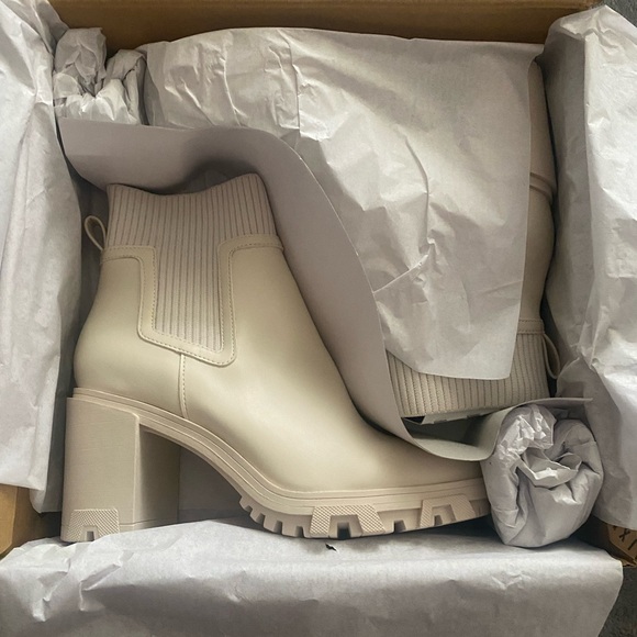 Mix No. 6 Shoes - Mix No 6 Elegant Cream Ankle Boots